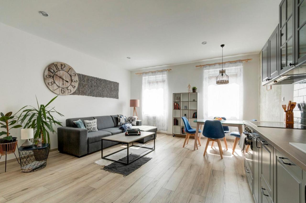 Atosland Apartment Budapest Luaran gambar