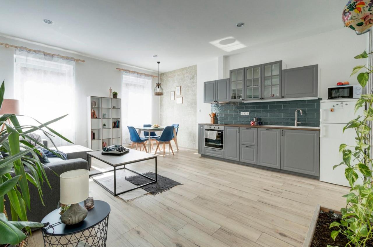 Atosland Apartment Budapest Luaran gambar